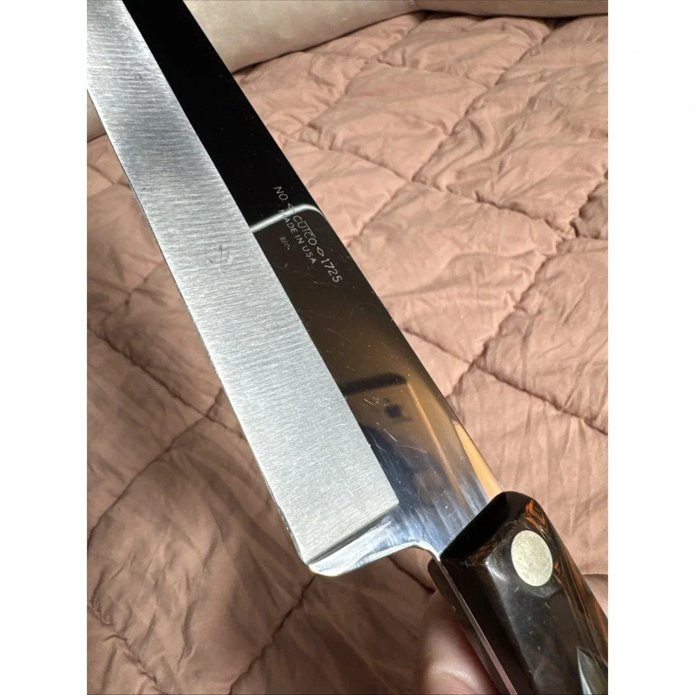 CUTCO Chef's Knife 1725 JF 9